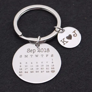 

Calendar Custom Date And Initial Keychain Engraved Heart Keyring Lovers Couples Special Data Calendar Round Disc Keychain Gifts