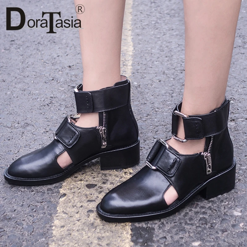 

DoraTasia 2019 New Spring Genuine Cow Leather Women Boots 4.5cm Med Heels Fretwork Casual Ankle Boots Female Shoes Woman