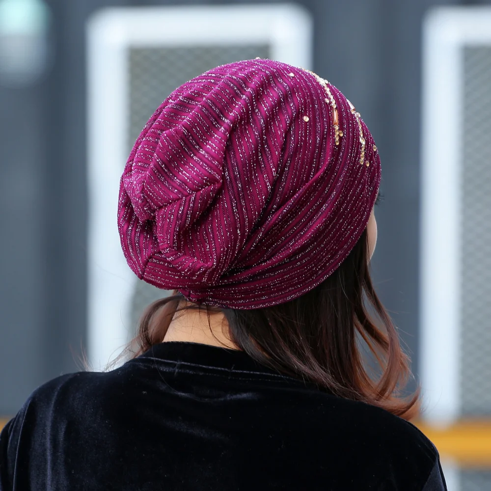 Женская брендовая шапка для девочек, роскошные кружевные цветочные шапки-бини, дизайн со стразами на заказ, цветочный стиль, повседневные весенне-осенние женские зимние шапки