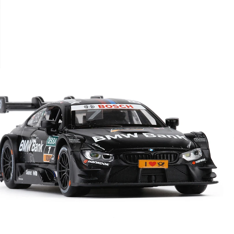 Kopen 1 32 M4 DTM Sport Auto Simulatie Speelgoed Auto Model Lichtmetalen Pull Back Kinderen Speelgoed Genuine License Collection Gift Off  road Voertuig