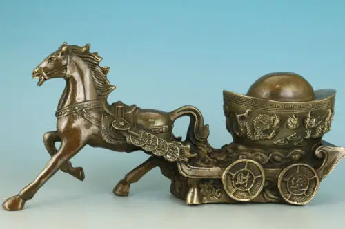 

Lucky Chinese Old Bronze Carved Collect Hand Horse Gold Ingot Coin Statue