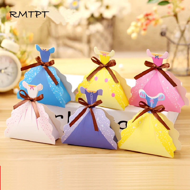 

RMTPT 50pcs/lot Child Birthday Girl Party Supplies Candy Box Princess Skirt Folding Gift Box wedding favors gifts souvenirs