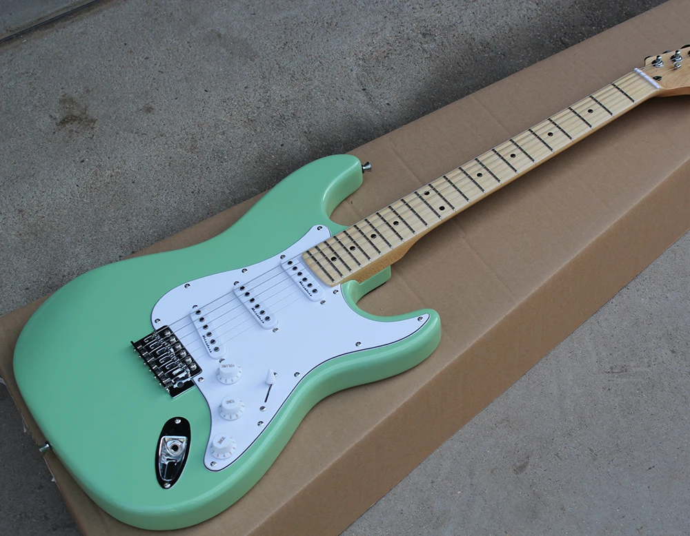 

Factory Custom Green Electric Guitar with Maple Neck,SSS Pickups,White Pickguard,Chrome Hardwares,offering customized services