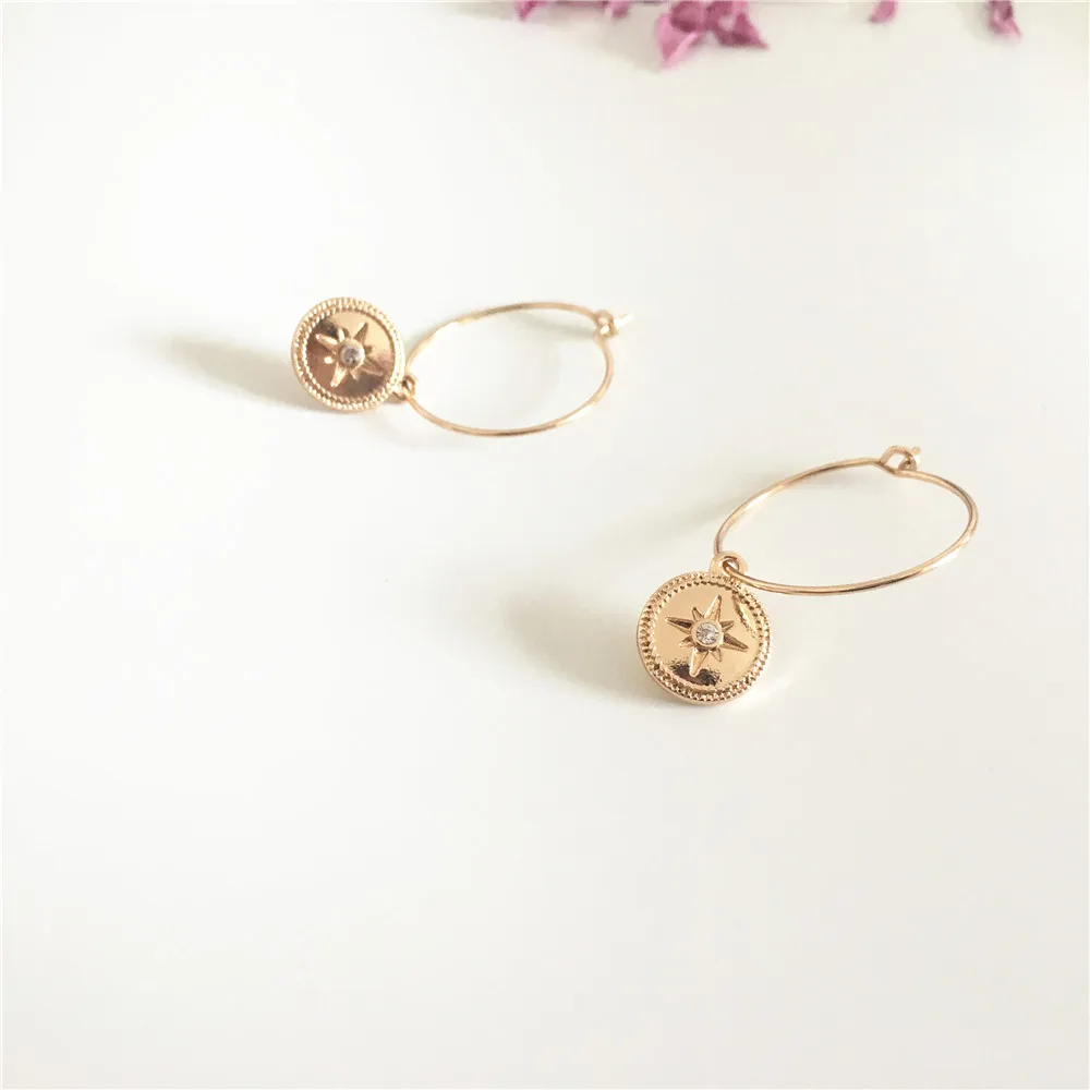 

CHIC EUROPEAN STYLE GOLD COLOR PLATING ROUND DISC CHARM HOOP EARRING FOR WOMEN