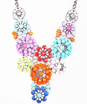 

New Fashion Handmade Woman Gorgeous Resin Rhinestone Multideck Flower Bib Statement Women Choker Brand Necklaces Pendants