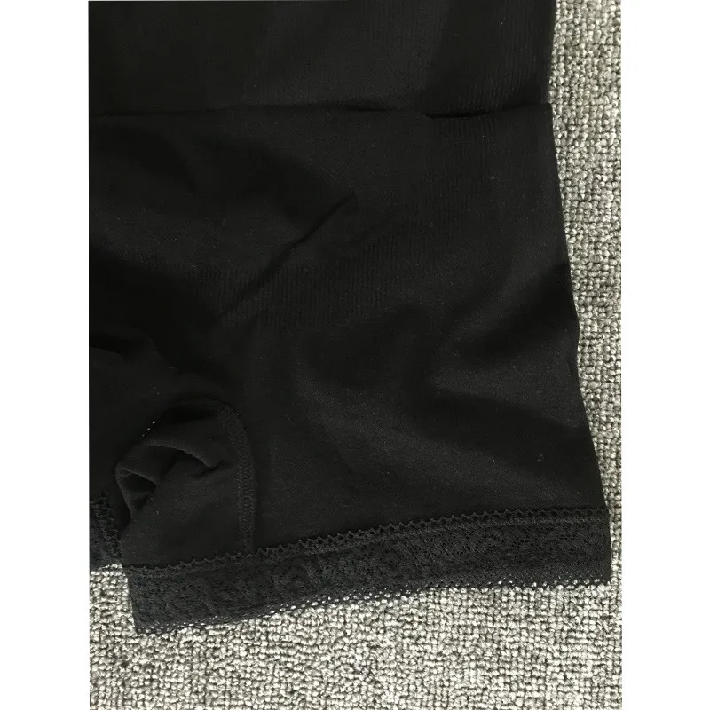 UTB8SAMTmtoSdeJk43Owq6ya4XXaM
