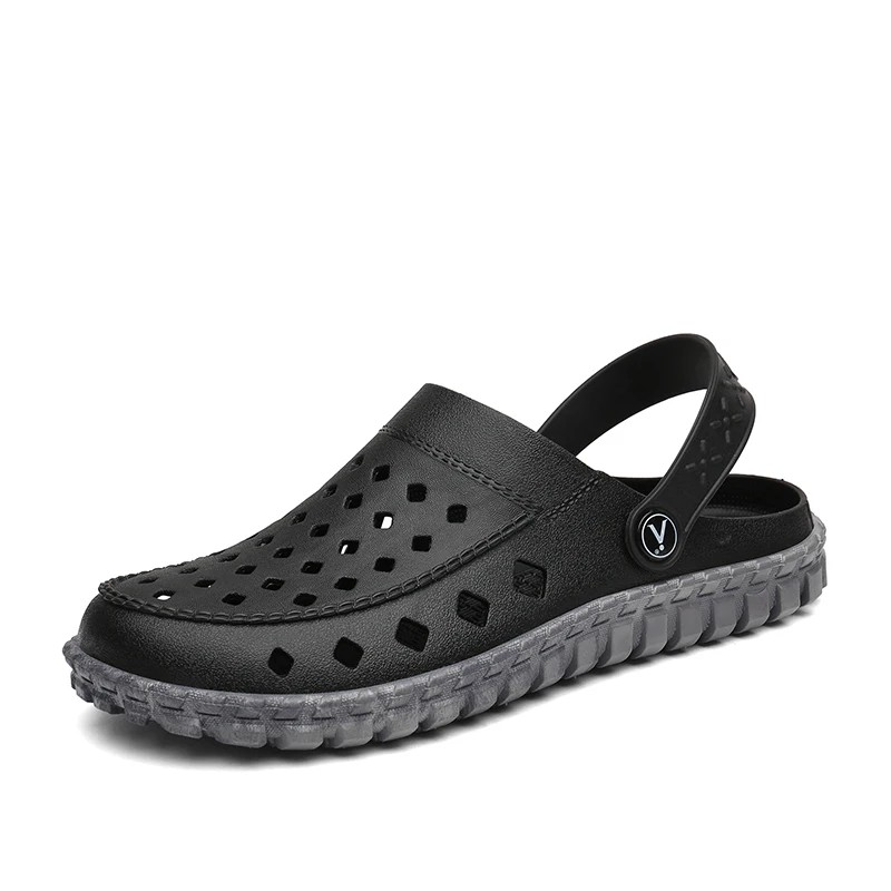 

Men Sandals 2018 Men Beach Summer Hole Clogs Sandals PVC Mules Garden Light Breathable Casual Men Footwear Shoes