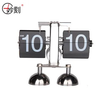 

Table Clock Flip Clock Auto PVC Pages Metal Twin Bell Alarm for Living Room Office Creative Desk Clock Black/White Desk Clock