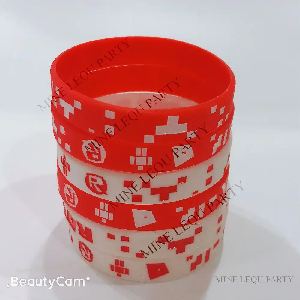Detail Feedback Questions About Roblox Wristband Model 2 - 