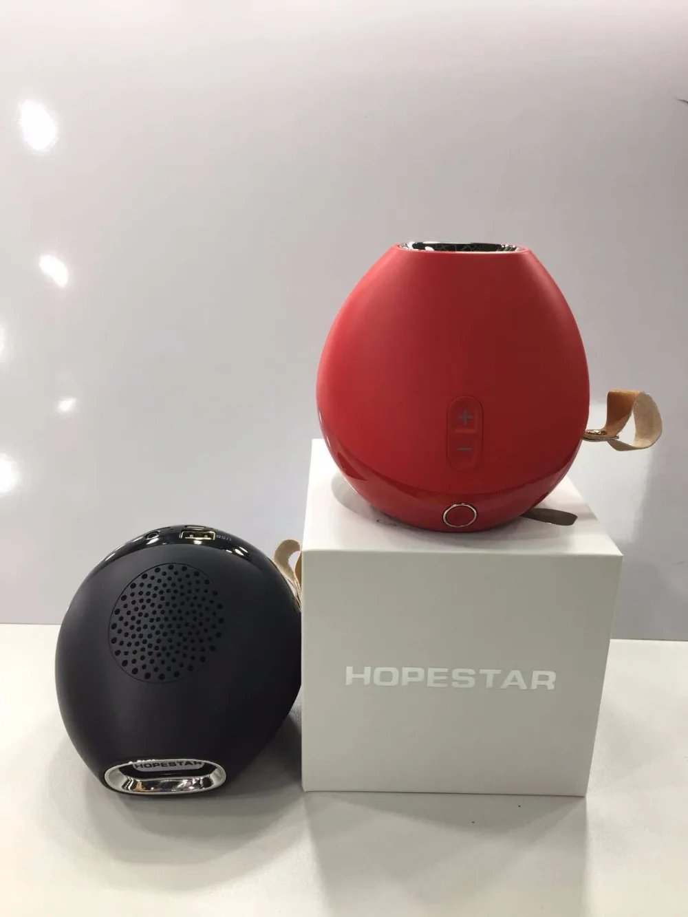 

A10 mini wireless bluetooth speaker outdoor portable card small steel gun mobile phone computer speaker
