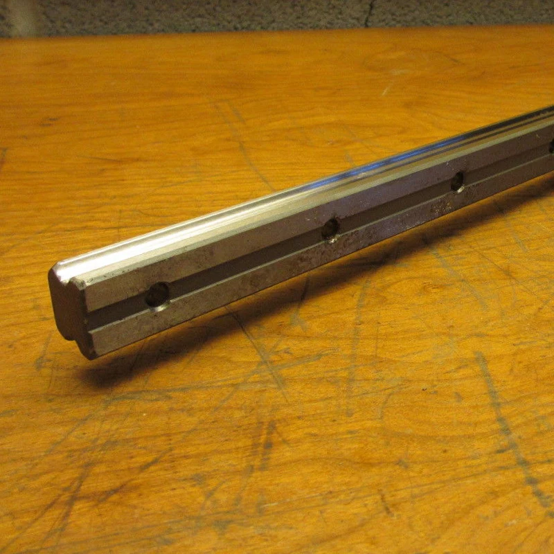 

HIWIN EGR20R L-1000 interchangeable type linear bearing guide rails for CNC macahines or laser cutter engraver