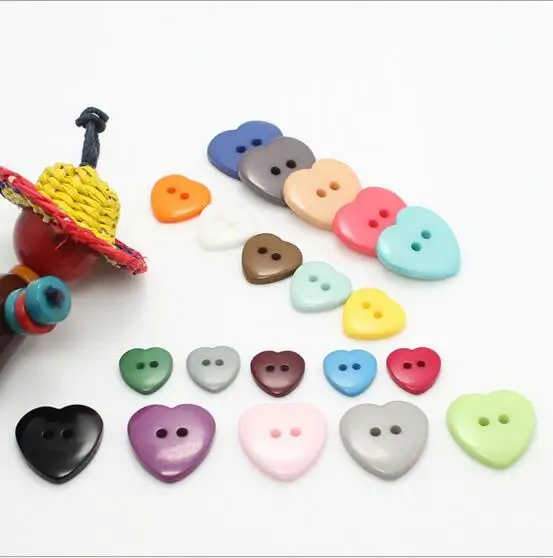 

100PCs Love Heart Shaped Resin Sewing Buttons Scrapbooking White Dots Pattern DIY Crafts Accessories