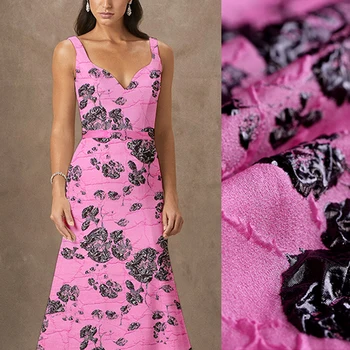 

142CM Wide 180G/M Weight Black Floral Jacquard Purple Pink PES Brocade Fabric for Spring Autumn Dress Jacket E1031