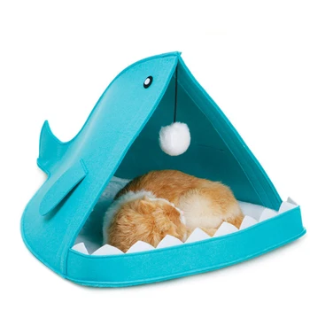 

Creative Cute Pet Bed Blue Gray Shark Shape Dog Cage With Hanging Hairball All Season Breathable Cat House Pet Sleeping Supplies