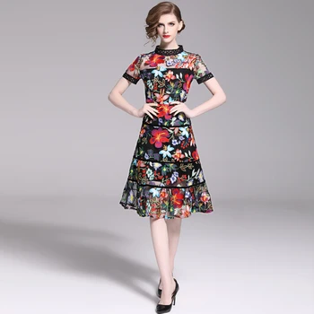 

S-XXL Plus Size Mesh Party Dress 2019 Summer Women Floral Embroidery Short Sleeve Dress Runway Vintage Hollow Out Mermaid Dress