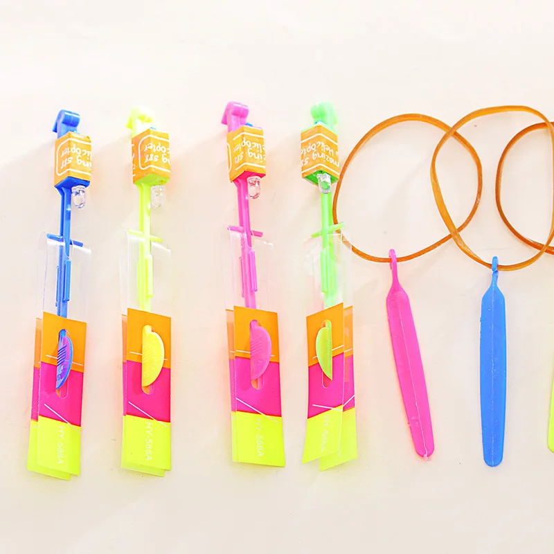 Amazing LED Light Arrow Rotating Flying Toys Party Fun Kids Outdoor