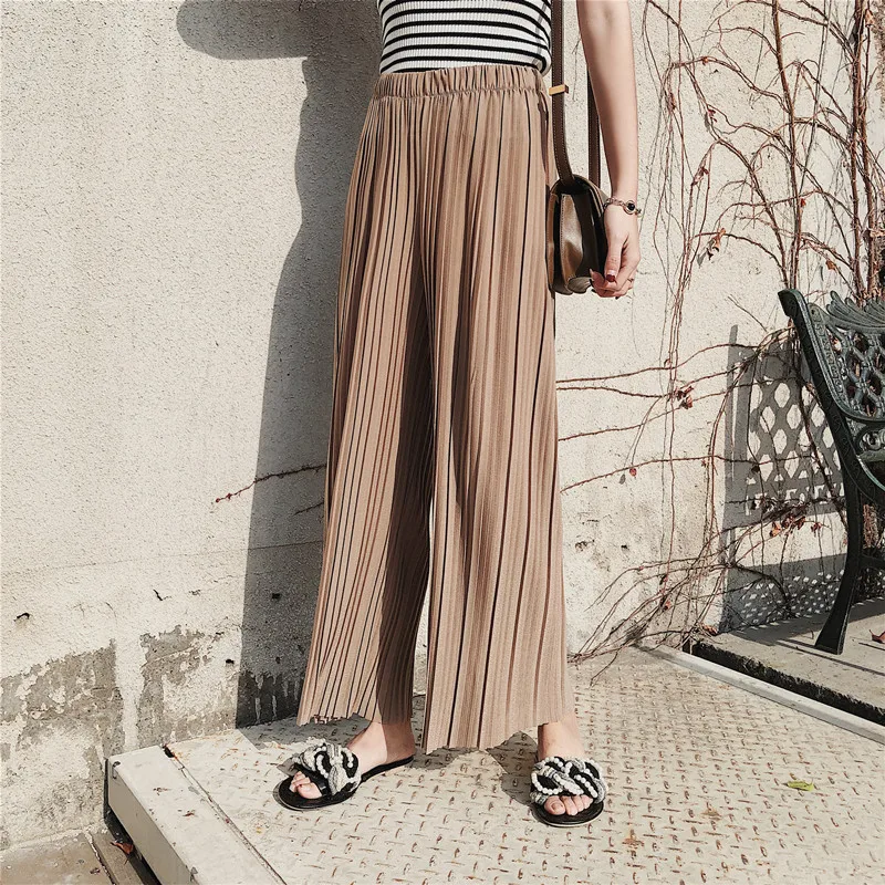 2019 Season High Waist Pleated Chiffon Leg Pants Woman Summer Nine Points Student Hong Kong Flavor Easy 2019 Season High Waist Pleated Chiffon Leg Pants Woman Summer Nine Points Student Hong Kong Flavor Easy