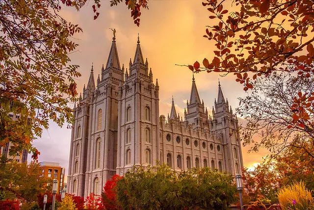 храм церкви иисуса христа святых последних дней в солт‑лейк‑сити. главный мормонский храм в солт-лейк-сити. главный мормонский храм в солт-лейк-сити. храм солт лейк. храм в солт лейк сити.