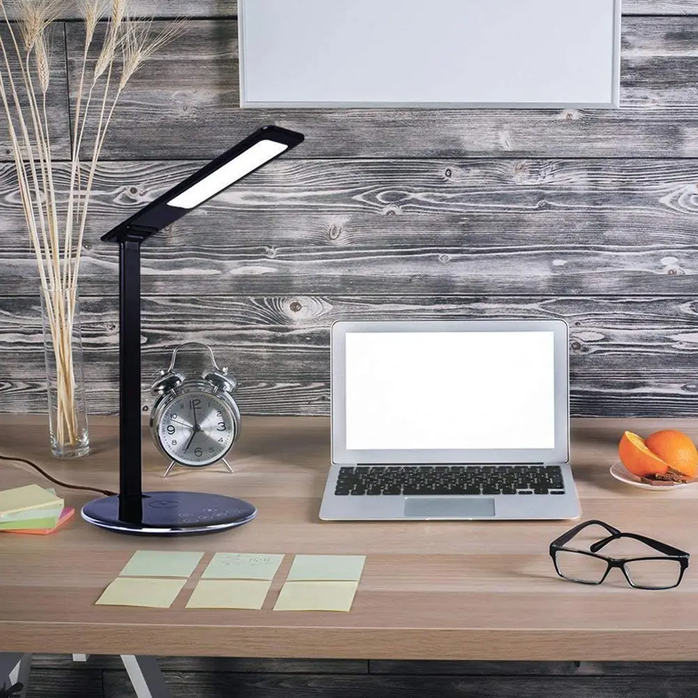 

LED Desk Lamp with 10W Qi Fast Wireless Charger Dimmable Adjustable Bedside Table Lamp SLC88