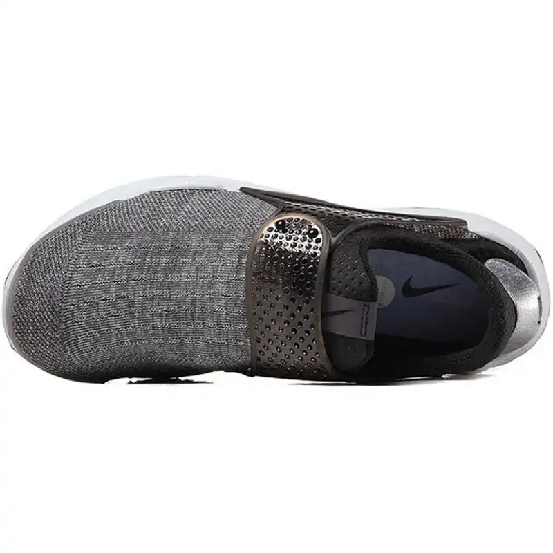 new nike sock shoes