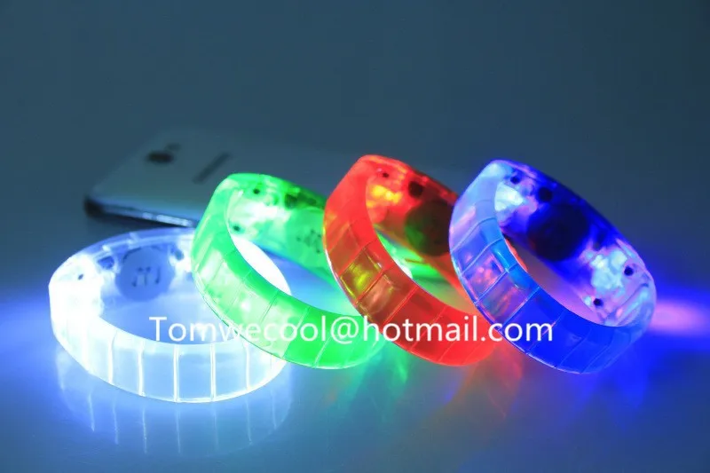 LED bracelet 032