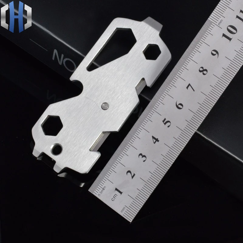 

Multifunctional Tool Pocket Pocket Combination Screwdriver Six Angle Wrench Bottle Opener Rope Cutting Safety Belt