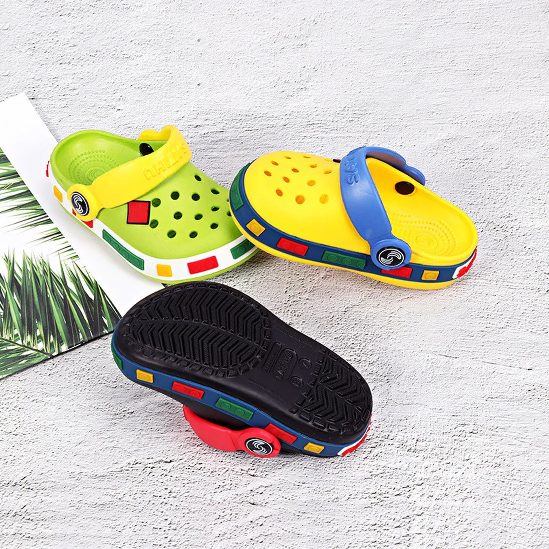 New Fashion Kids 2019 Sport Girls Sandals Hole Summer Toddler Boy Girls Beach Slippers Kids Sandals Antislip Children Flat Shoes New Fashion Kids 2019 Sport Girls Sandals Hole Summer Toddler Boy Girls Beach Slippers Kids Sandals Antislip Children Flat Shoes