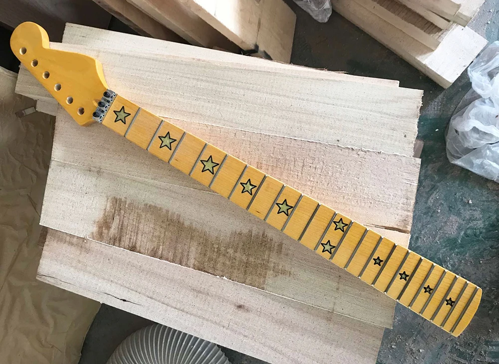

Factory Custom Electric Guitar Retro Yellow Maple Neck with Star inlay,22 Frets,Yellow Maple Fretboard,offer customized