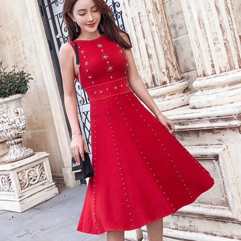 

2019 Spring Summer Woman Elegant Sleeveless O Neck Beading Sweater Dress Slim Lady Casual A-Line Robe Knit Dresses vestidos