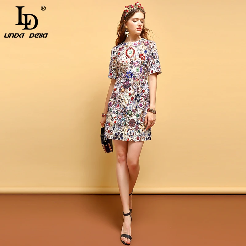 Günstig LD LINDA DELLA 2019 Sommer Mode Kleid frauen Wunderschöne Kristall Perlen Printed Elegante Vintage Urlaub Damen Mini Kleider