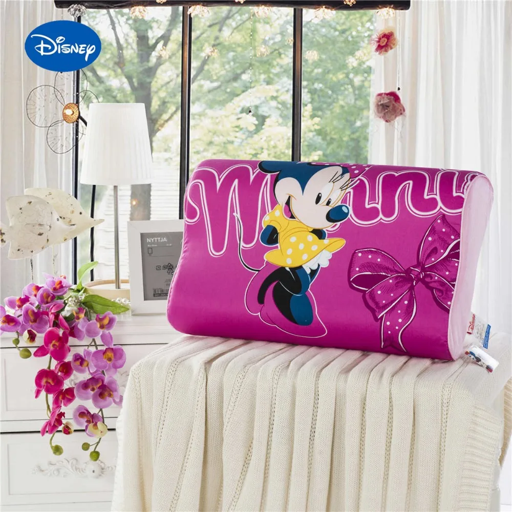 Minnie Mouse Memory Pillows Bedding 50x30cm Cotton Shell Slow Rebound