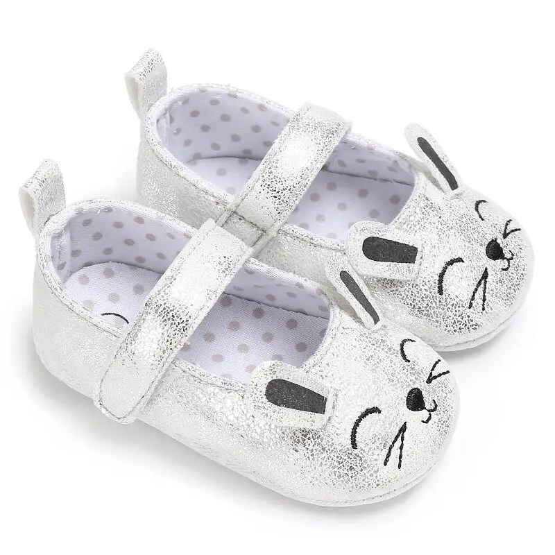Обувь для новорожденных девочек с мягкой подошвой; обувь для кроватки с мышкой; кроссовки для детей 0-18 месяцев - Цвет: Серебристый