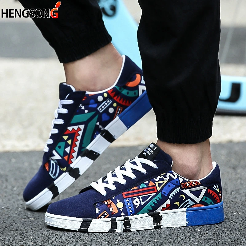 

2018 Fashion Unisex Men Shoes Graffiti Printing Vulcanized Shoe Students White Shoes Spring Autumn Casual Masculino Adult Shoe