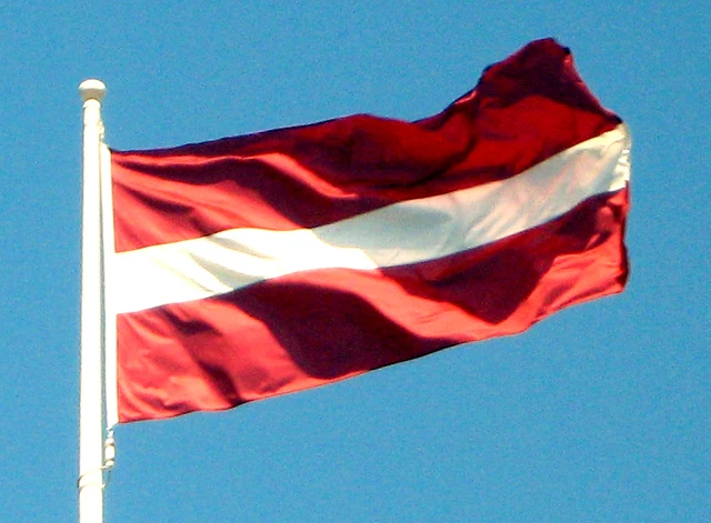 frete grátis para a letónia bandeira novo 90x150 cm bandeira letão