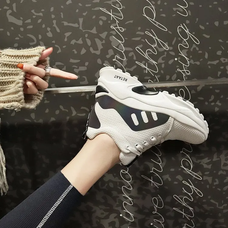 

2019 spring new comfortable simple color matching thick soles casual shoes women comfortable wild flat shoes.