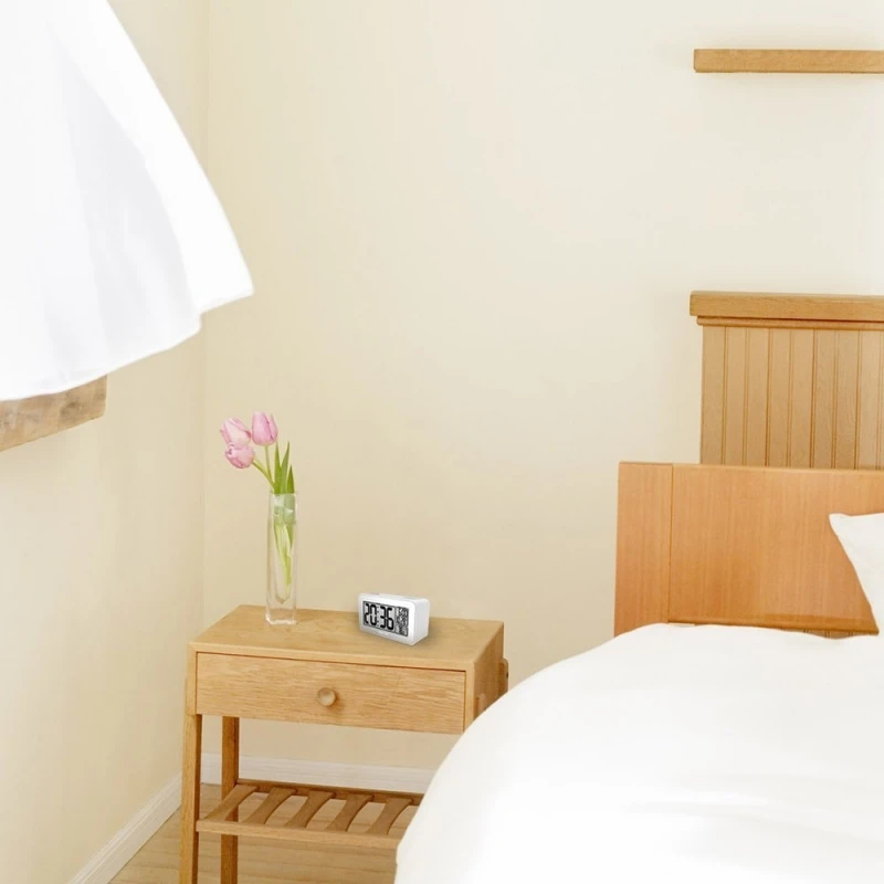 BALDR-Smart-Alarm-Clock-With-Snooze-Backlight-Temperature-Display-Date-Calendar-Clock-White_1_800x800