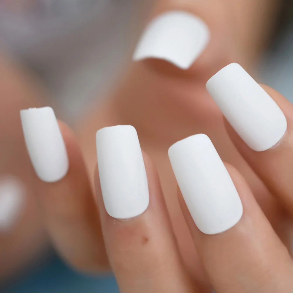 Твердый белый матовый накладные ногти 24 шт Матовая накладные ногти полное покрытие искусственная режущей поверхностью без клея Стикеры для офисная одежда на каждый день