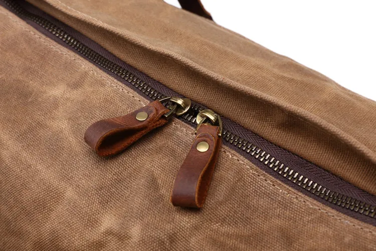 DETAILS ZIPPER of Woosir Waterproof Oil Waxed Canvas Weekender Tote