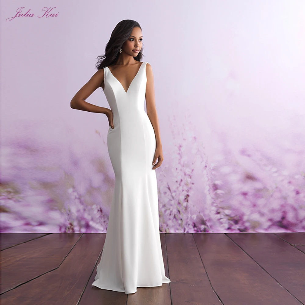 Julia Kui V-Hals Van Mermaid Trouwjurk Met Satijnen Sweep Rok Backless Vestido De Noiva Julia Kui V-Hals Van Mermaid Trouwjurk Met Satijnen Sweep Rok Backless Vestido De Noiva