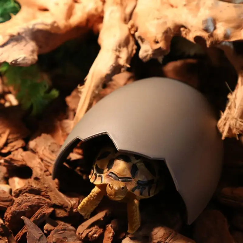 Terrarium Reptile Hiding Cave Pet Case Egg Shell Tree Hole Decoration