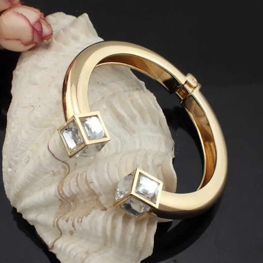 MANILAI модные высококачественные браслеты из сплава с квадратными кристаллами, браслеты для женщин, очаровательные дизайнерские браслеты-манжеты, массивное ювелирное изделие