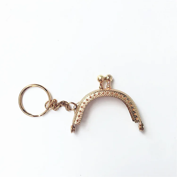 4586315575_1596613219