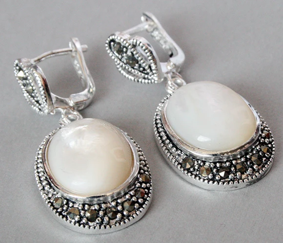 

handmade lady's 925 Silver White Sea Shell Marcasit Earrings 11/2
