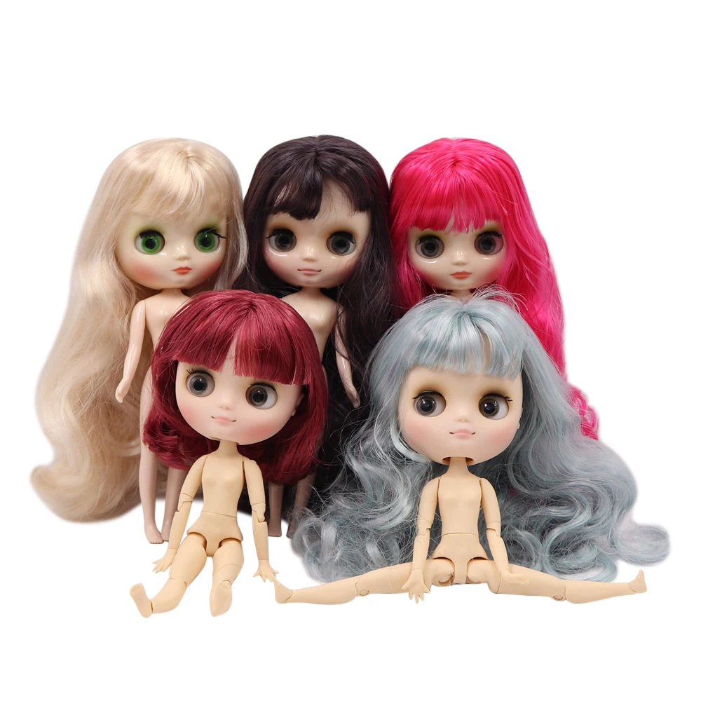

Nude middie joint blyth doll included Hand gesture as Gift NO.3