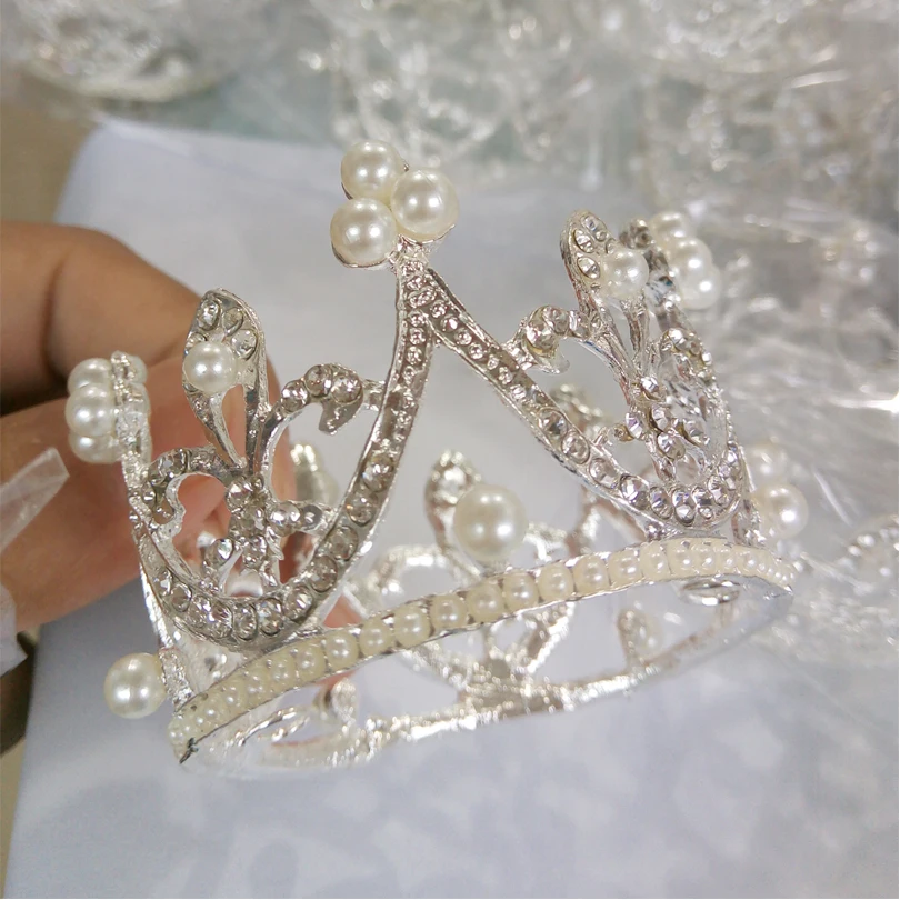 

Small Girls Crown Tiara Hair Combs Clear Stone Crystal Mini Tiara Hair Accessories Jewelry Classic Simulated Pearls Bridal Tiara