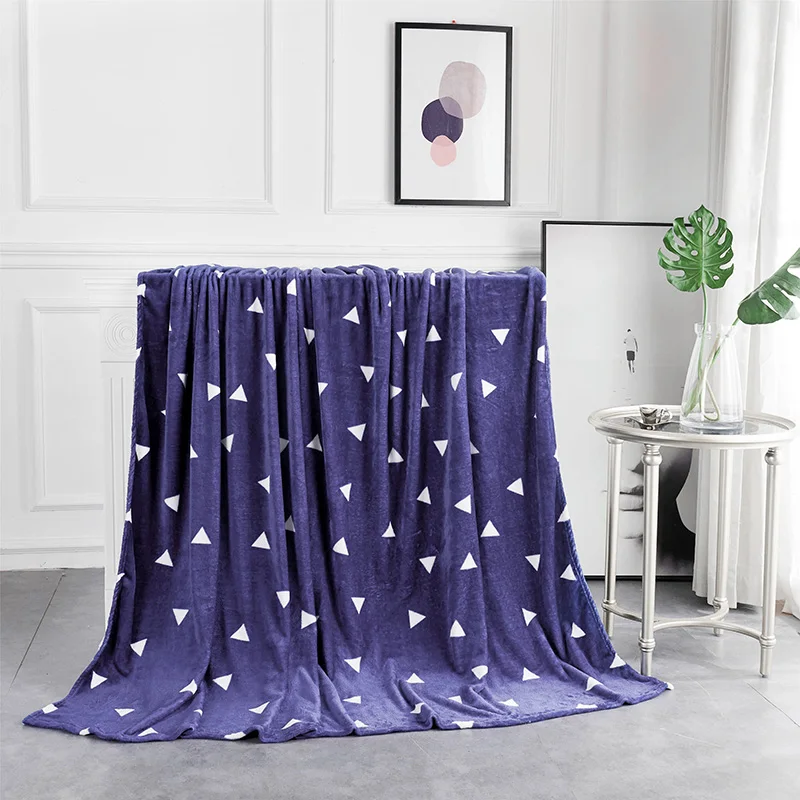 Blanket 200x230cm high density super soft flannel mattress sofa / bed sheet / portable bed cover / travel / shawl / camp Blanket 200x230cm high density super soft flannel mattress sofa / bed sheet / portable bed cover / travel / shawl / camp