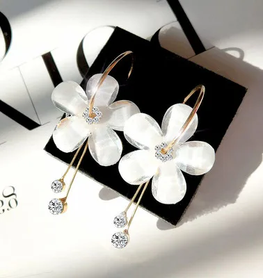 

2019 New Korean 6 Petal Acrylic Zircon Tassel Earrings Brincos OorbellenTransparent Earring Wholesale Women's Gift Jewelry E29