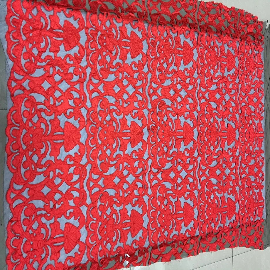 7762 (3