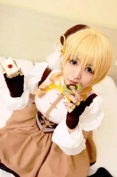 魔法少女まどか ☆ マギカ巴マミコスプレ衣装フルセット靴下含む
