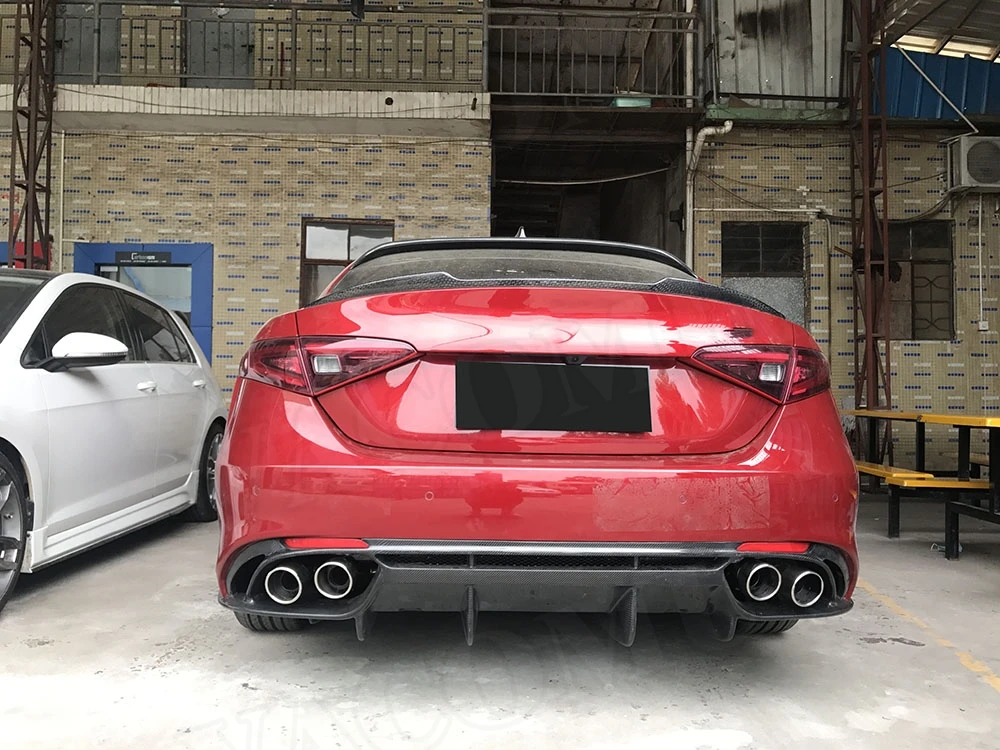 Задний бампер из углеродного волокна диффузор спойлер для Alfa Romeo Giulia спортивный